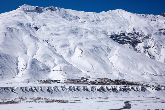 A local market scene in Rangrik, a convenient stop while touring places to visit in Lahaul and Spiti.