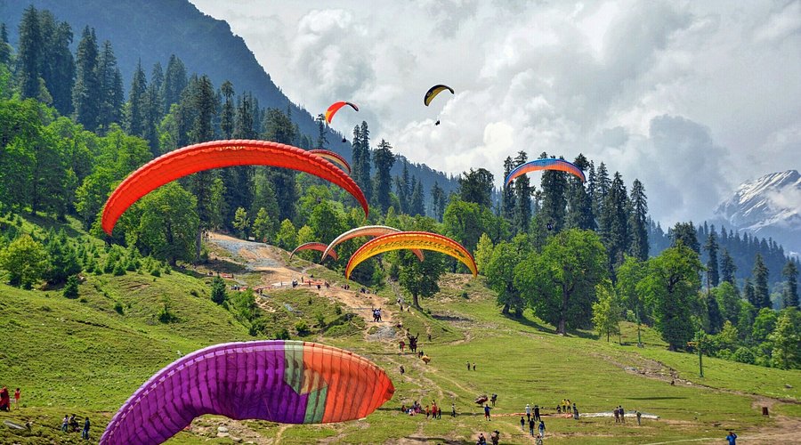 Paragliding and skiing hub, a thrilling place to visit in Kullu.
