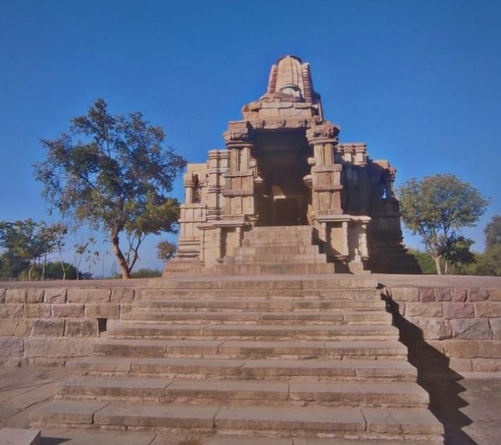 Dulhadeo Temple, Khajuraho