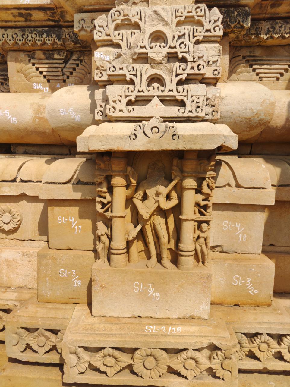 sculpture at Kakanmath Shiva Temple