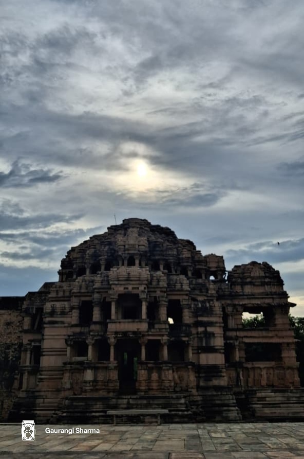 The Sahastra- Bahu Temples