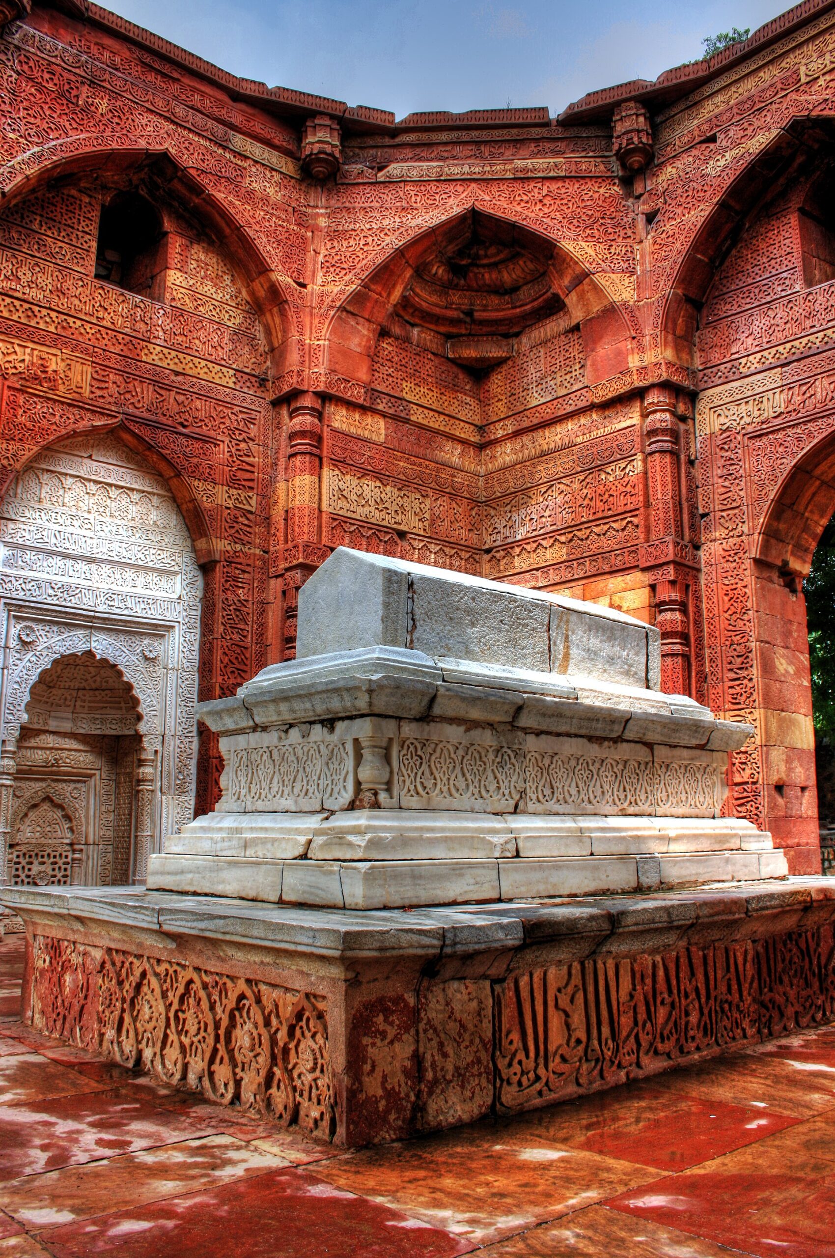 Tomb of Iltutmish at Qutub Complex