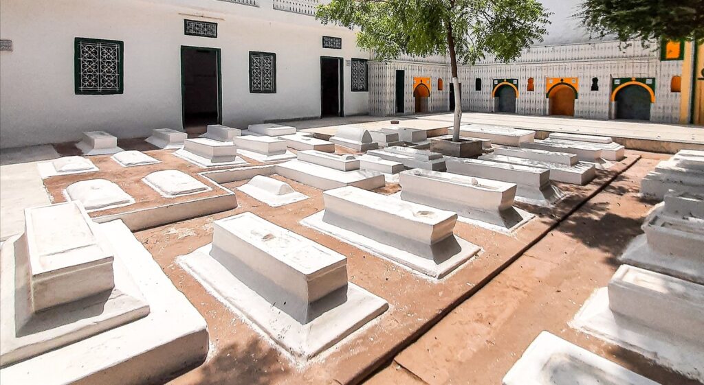 Hijron Ka Khanqah