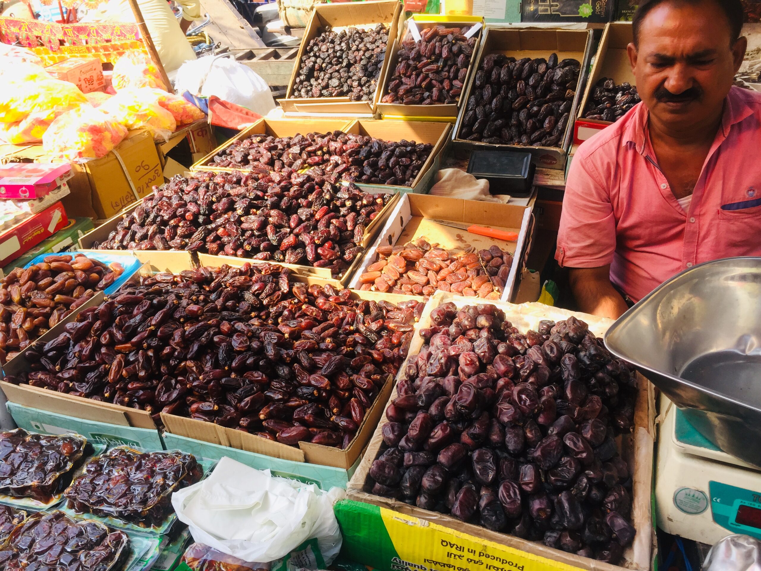 Khari Baoli spice market in Delhi
