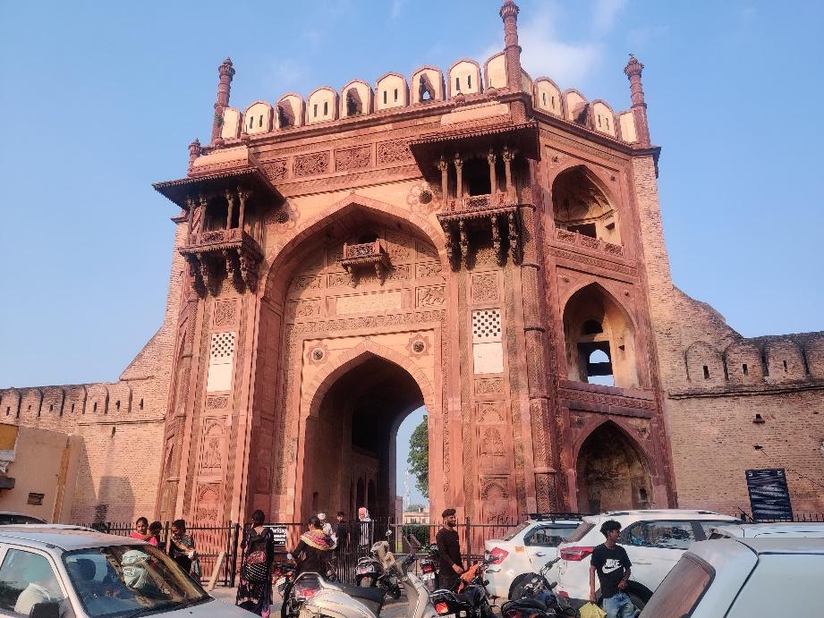 The Gateway of sarai at Nurmahal, Punjab bustling with tourists