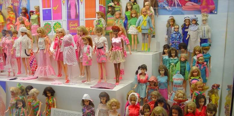 International Doll Gallery