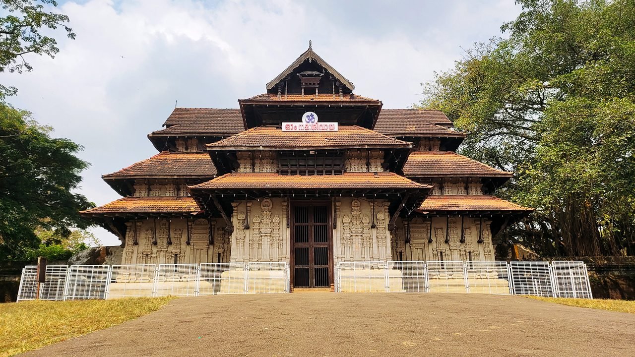 Vadakkumnathan Temple​, Thrissur