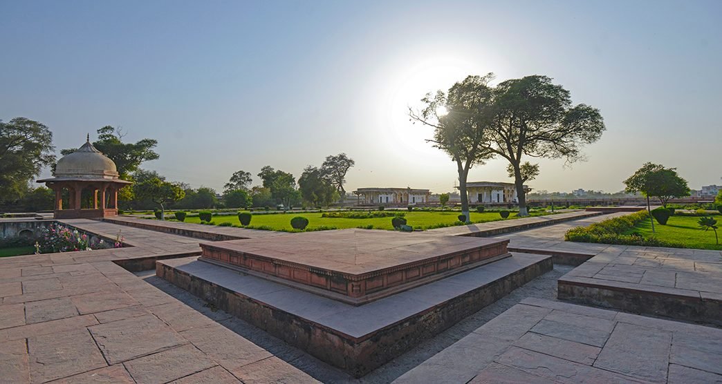 rambagh agra